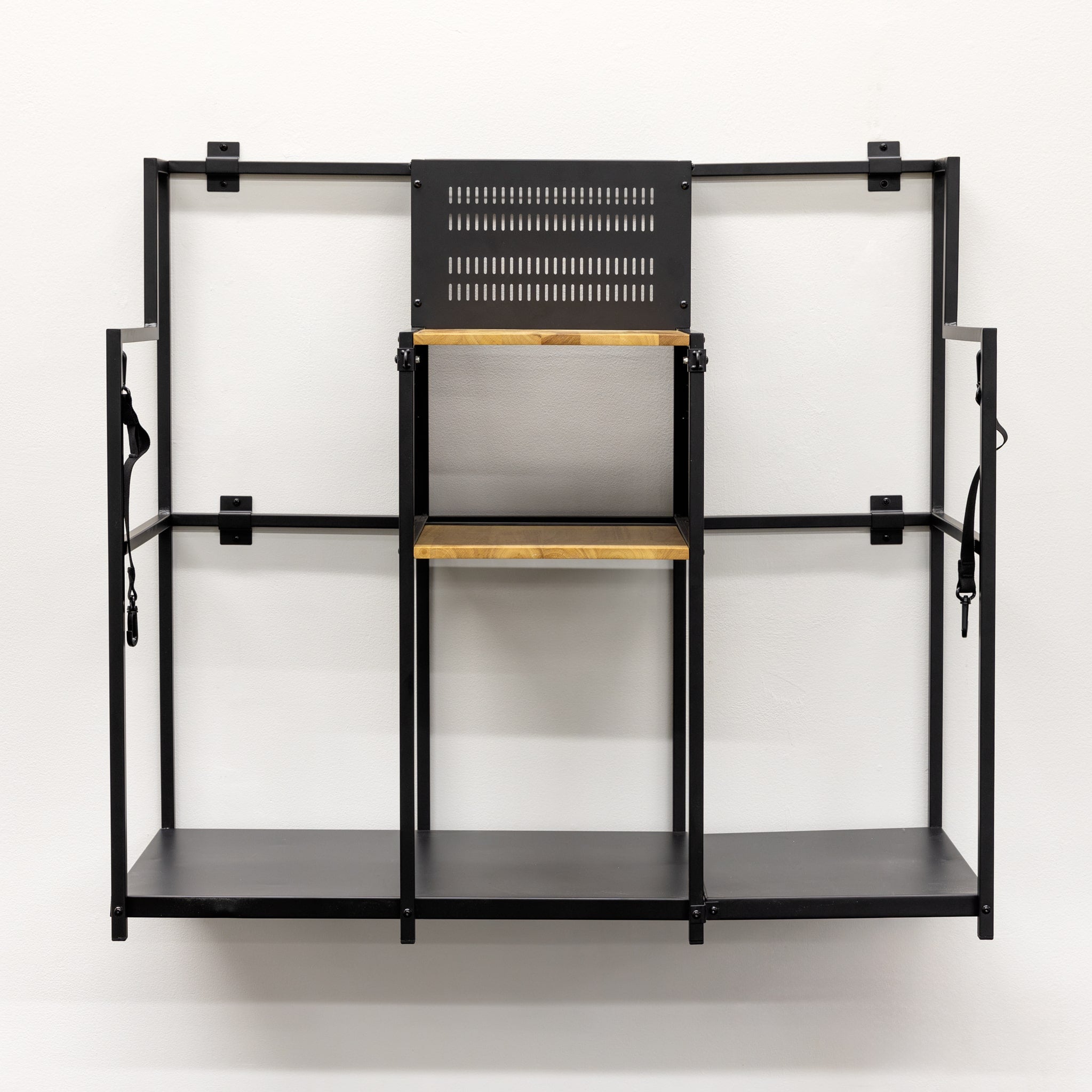 metal and wood golf organizer