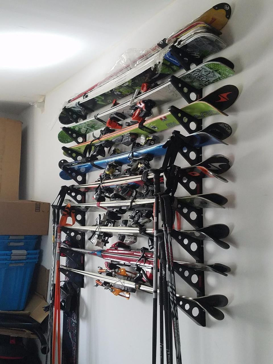 wall mount ski storage